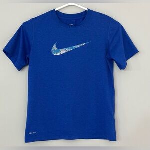 ⭐️Like New⭐️ Nike: Youth Short Sleeve Shirt-Size Small